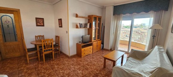 Apartamento de 2 dormitorios en Torrevieja, Spain No. 185608 6
