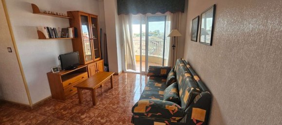 Apartamento de 2 dormitorios en Torrevieja, Spain No. 185608 9