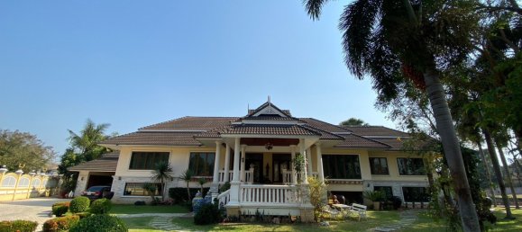 5 bedrooms House in Chiang Mai, Thailand No. 27063 6
