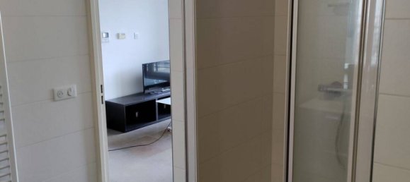 Estudio en Saint-Cloud, France No. 329378 5