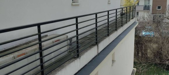 Estudio en Saint-Cloud, France No. 329378 11