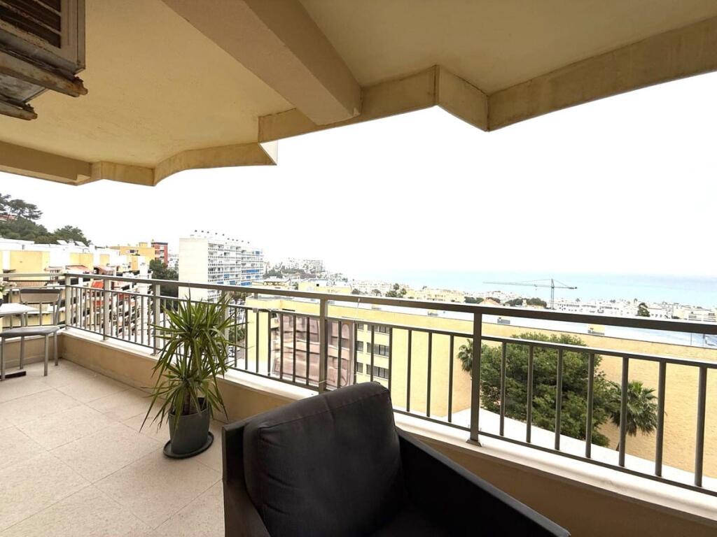 3 bedrooms Apartment in Torremolinos, Spain No. 190834
