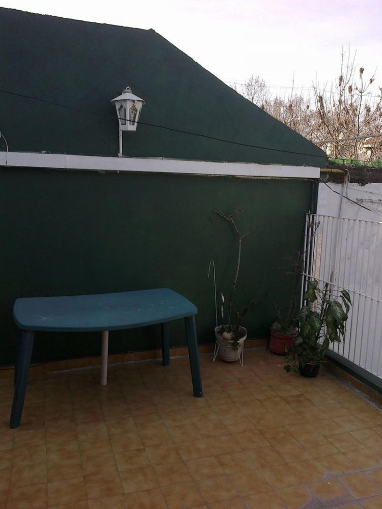 Casa de 3 dormitorios en Buenos Aires, Argentina No. 92790