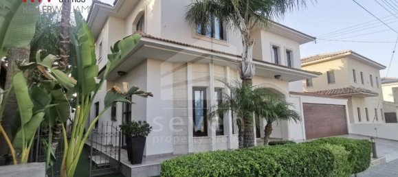 5 dormitorios adosado en venta en Larnaka, Cyprus № 26488 2