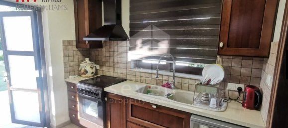 5 dormitorios adosado en venta en Larnaka, Cyprus № 26488 11