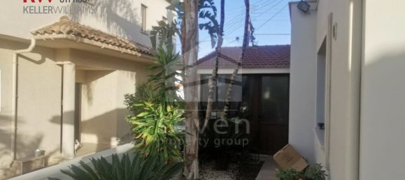 5 dormitorios adosado en venta en Larnaka, Cyprus № 26488 6