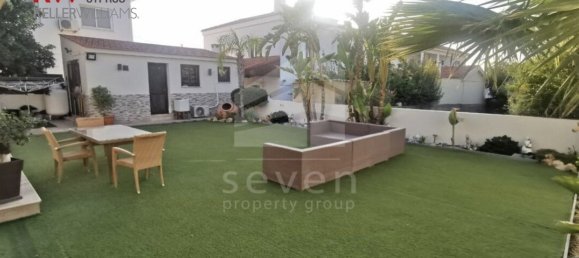 5 dormitorios adosado en venta en Larnaka, Cyprus № 26488 9