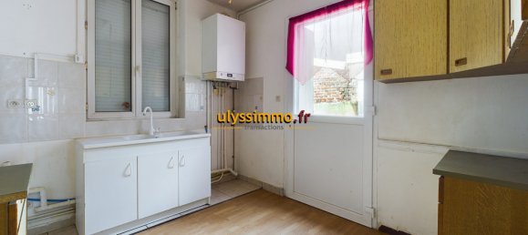 Casa de 4 dormitorios en Roye, France No. 54697 16