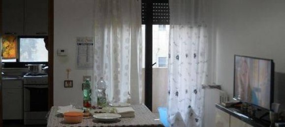 Квартира с 2 комнатами в Аквавива делле Фонти, Италия № 149778 3