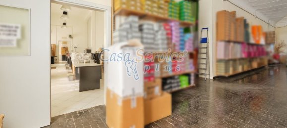 Gewerbliche Immobilie in Cavallino, Italy 2000m², Nr. 76734 44