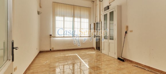 Gewerbliche Immobilie in Cavallino, Italy 2000m², Nr. 76734 4