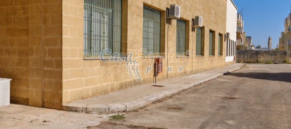 Gewerbliche Immobilie in Cavallino, Italy 2000m², Nr. 76734 34