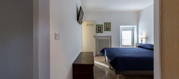 Casa de 5 divisões em Porto San Giorgio, Italy N.º 88793 43