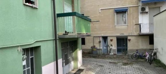 2 rooms Apartment in Vigevano, Italy No. 196887 3