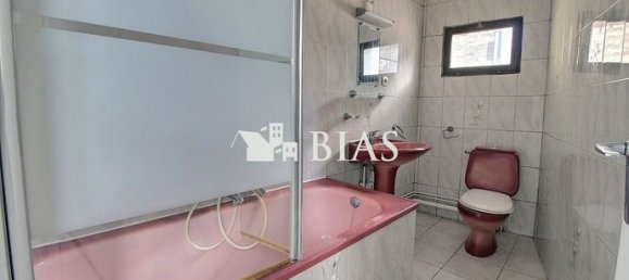 1 bedroom House in Pont-de-l'Arche, France No. 353362 6