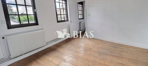 1 bedroom House in Pont-de-l'Arche, France No. 353362 4