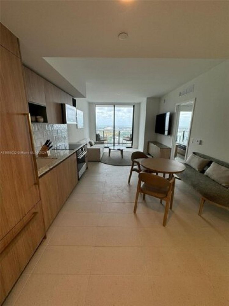 Estudio en Miami, USA No. 233868