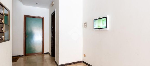 Apartamento de 1 dormitorio en Rome, Italy No. 291890 3