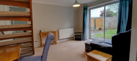 1 bedroom House in Thatcham, United Kingdom No. 10930 2