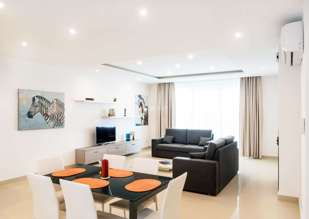 3 bedrooms Apartment in Siggiewi, Malta No. 11185