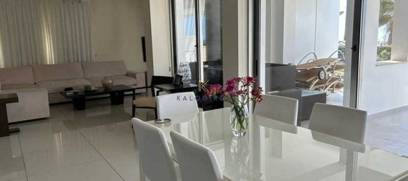 4 غرف نوم عقار تجاري في Larnaca, Cyprus رقم 6598 6