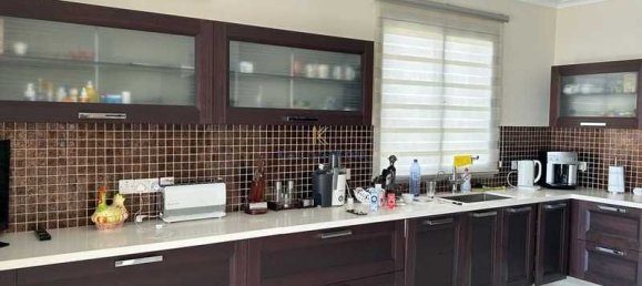 4 غرف نوم عقار تجاري في Larnaca, Cyprus رقم 6598 2