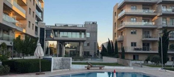 3 bedrooms Penthouse in Paphos, Cyprus No. 20850 15