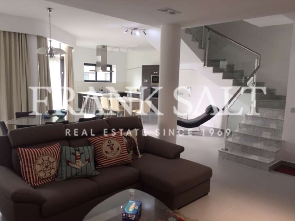 3 bedrooms Apartment in Saint Julian's, Malta No. 9076