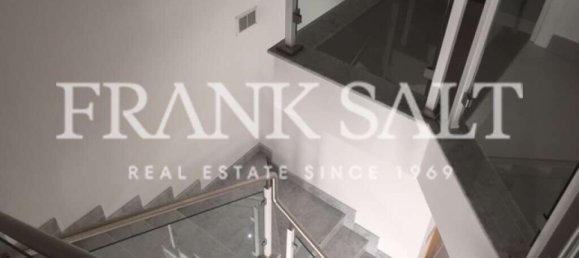 3 bedrooms Apartment in Saint Julian's, Malta No. 9076 27