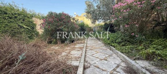 Дом с 4 спальнями в Арб, Мальта № 131 20