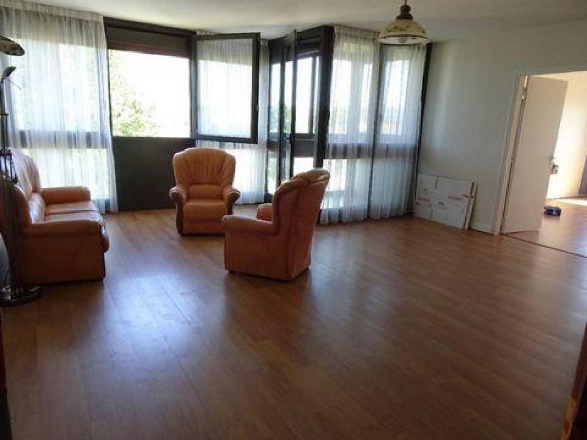 Кондоминиум  с 2 спальнями в Тенкё, Франция № 32790