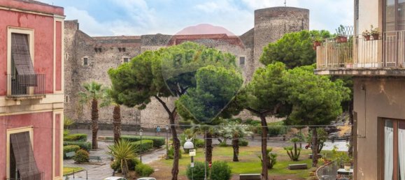 2 Schlafzimmer Wohnung in Catania, Italy, Nr. 61996 24