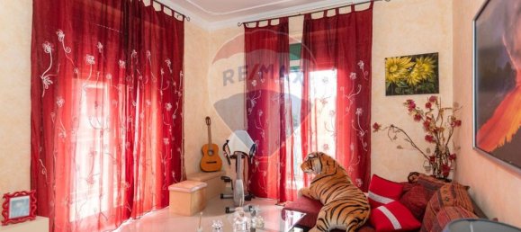 2 Schlafzimmer Wohnung in Catania, Italy, Nr. 61996 2