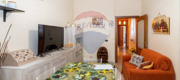 2 Schlafzimmer Wohnung in Catania, Italy, Nr. 61996 8