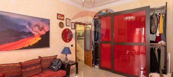 2 Schlafzimmer Wohnung in Catania, Italy, Nr. 61996 3