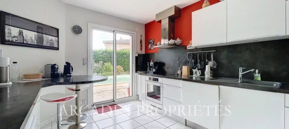 4 Schlafzimmer Haus in Pessac, France, Nr. 351755 6