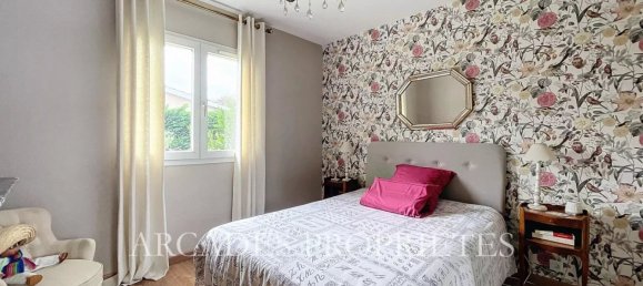 4 Schlafzimmer Haus in Pessac, France, Nr. 351755 7