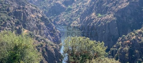 148m² Land in Miranda do Douro, Portugal No. 87994 9