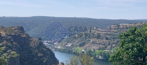 148m² Land in Miranda do Douro, Portugal No. 87994 8