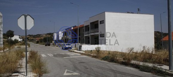 148m² Land in Miranda do Douro, Portugal No. 87994 6