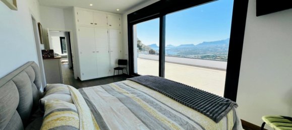 4 bedrooms House in Moraira, Spain No. 163913 13