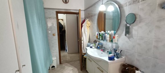 Apartamento de 3 dormitorios en Camerino, Italy No. 293879 21