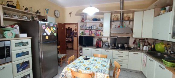 Apartamento de 3 dormitorios en Camerino, Italy No. 293879 10
