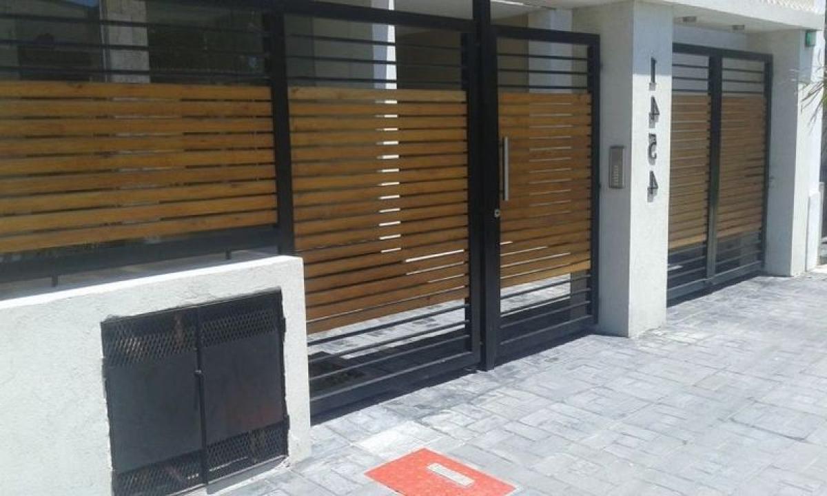 Lagerhaus in Lanus, Argentina, Nr. 26648