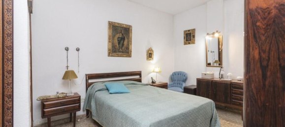 5 bedrooms Apartment in Malaga, Spain No. 176182 6