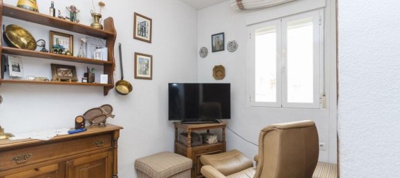 5 bedrooms Apartment in Malaga, Spain No. 176182 9