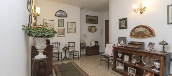 5 bedrooms Apartment in Malaga, Spain No. 176182 3