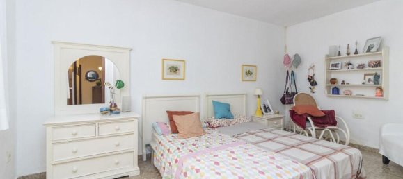 5 bedrooms Apartment in Malaga, Spain No. 176182 12