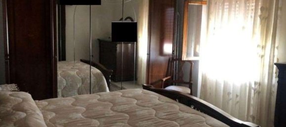 3 rooms Apartment in Marano Marchesato, Italy No. 182327 10