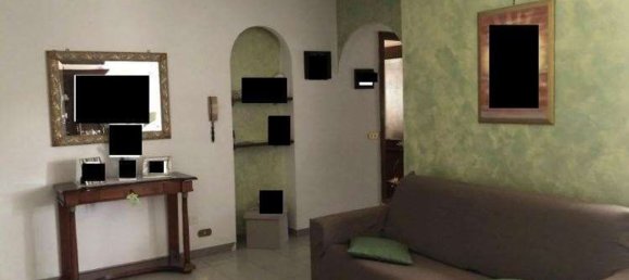 3 rooms Apartment in Marano Marchesato, Italy No. 182327 8